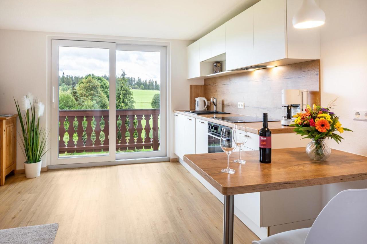Gaestehaus Steiert Fewo Kuhbergblick เลนซ์เคียร์ช ภายนอก รูปภาพ